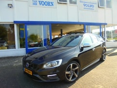 Volvo V60 - 1.6 T3 R-DESIGN, NAVI, 18 INCH, ORG NL 113 DKM NIEUWSTAAT
