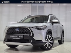 Toyota Corolla Cross - Hybrid 140 Dynamic Adaptieve cruise control, navigatie Apple CarPlay/Android Auto, draadlo
