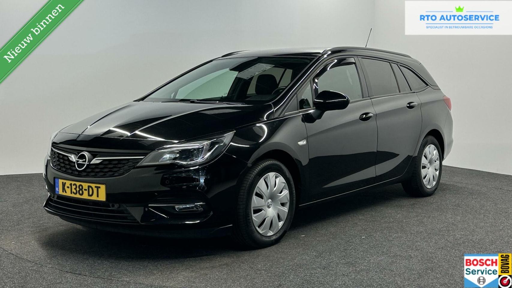 Opel Astra Sports Tourer - 1.2 Blitz Edition 1.2 Blitz Edition - AutoWereld.nl