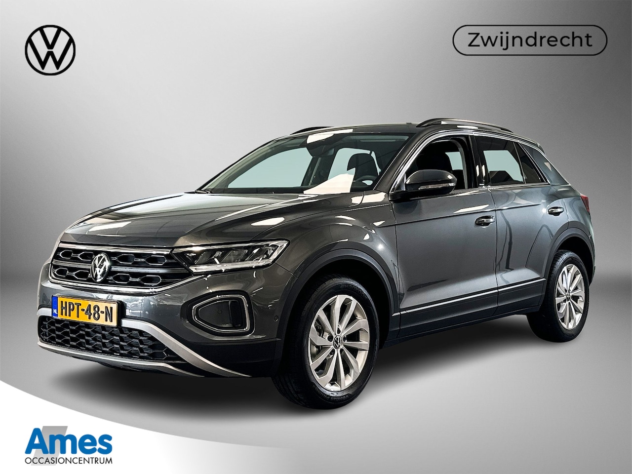 Volkswagen T-Roc - 1.0 TSI Life Edition 115PK | Keyless | Led | achteruitrijcamera - AutoWereld.nl