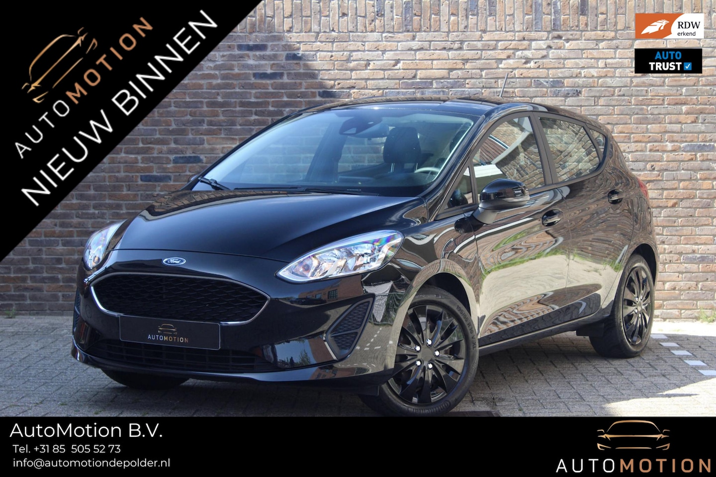 Ford Fiesta - 1.1 Trend Cruise Carplay ParkeerSensor Lane Assist - AutoWereld.nl