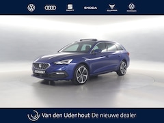 SEAT Leon Sportstourer - 1.4 TSI 204pk eHybrid PHEV FR / Panoramadak / Camera / Elek. verst. Bestuurdersstoel