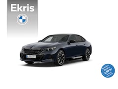 BMW i5 - M60 xDrive 84 kWh | < Sportpakket Pro | Equipment Pack Pro | Travel Pack