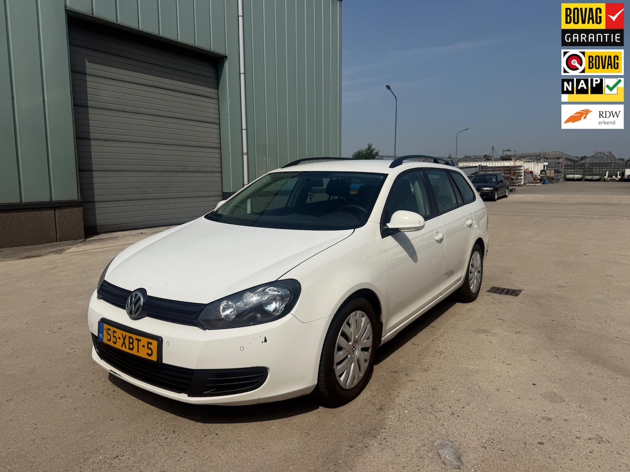 Volkswagen Golf Variant - 1.6 TDI Trendline BlueMotion AUTOMAAT 2012 euro5 - AutoWereld.nl