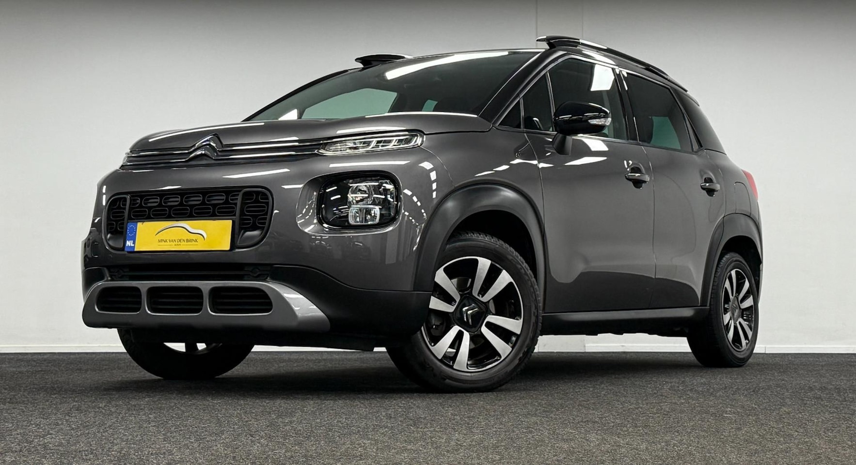 Citroën C3 Aircross - 1.2 PureTech S&S Shine*DealerOh*Automaat*Navi*Carplay* - AutoWereld.nl