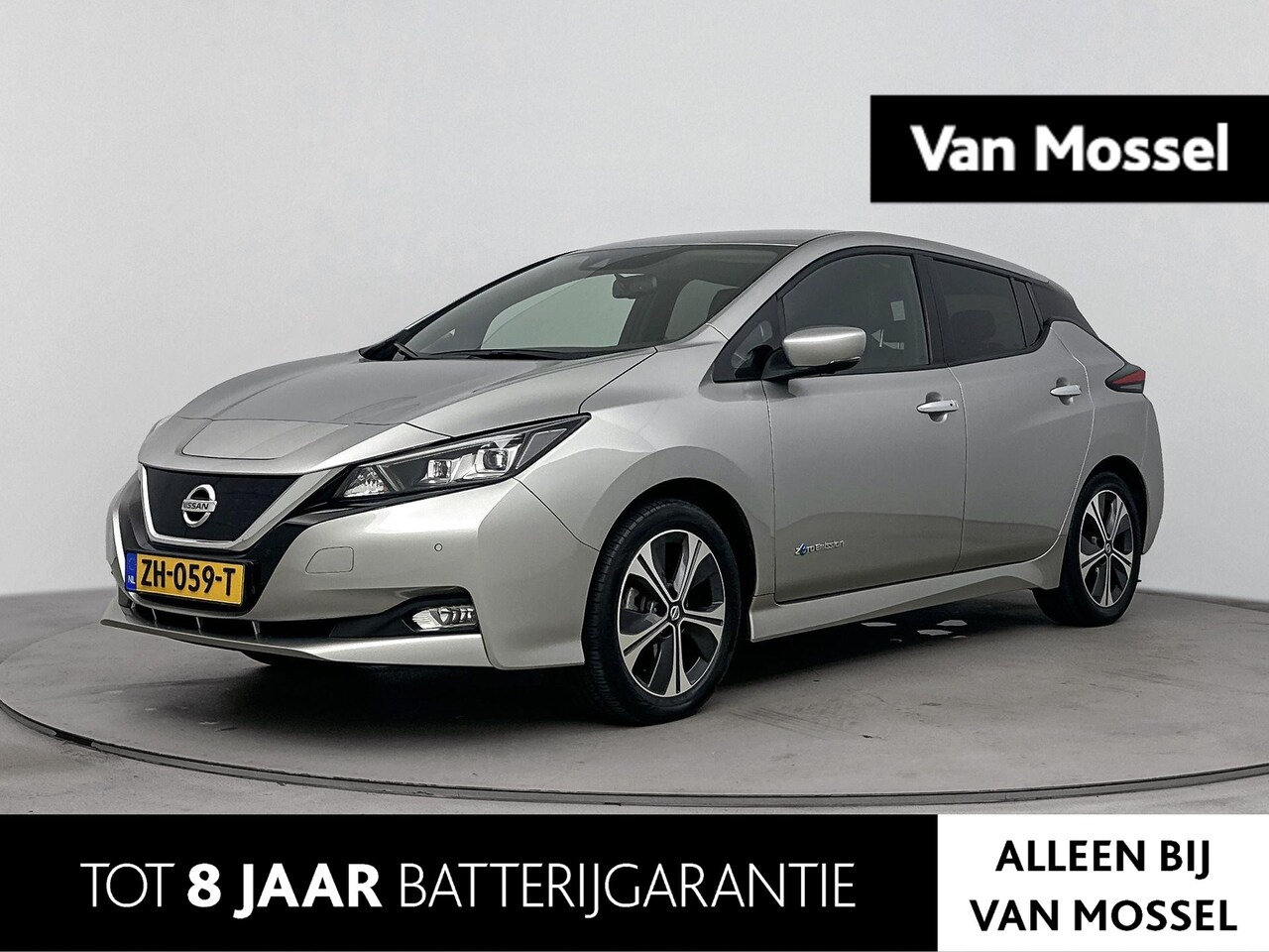Nissan LEAF - Tekna 40 kWh 150PK | Navigatie | Half-Leder | Adaptieve Cruise Control | 360 Graden Camera - AutoWereld.nl