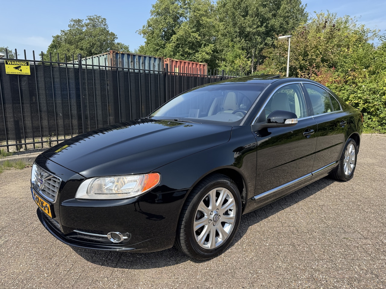 Volvo S80 - 2.0 T Momentum Leer/Schuifdak/Navi/Clima - AutoWereld.nl