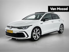 Volkswagen Golf - 1.5 eTSI R-Line Business | Automaat | Panoramadak | Stoelverwarming | App Connect | Adapti