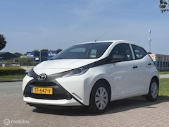 Toyota Aygo - 1.0 VVT-i x-fun bluetooth airco