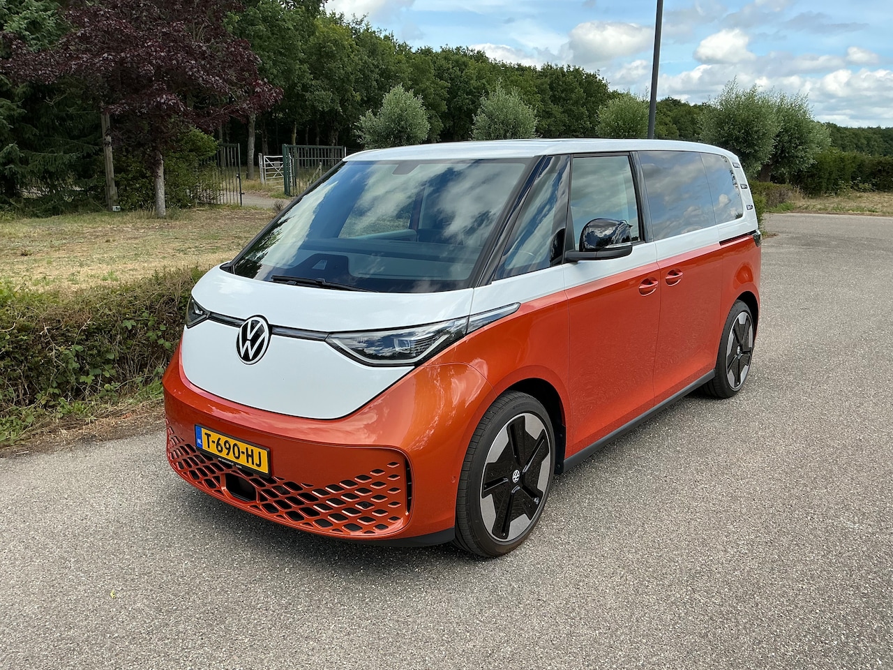 Volkswagen ID. Buzz - 1st Max 77kWh Weinig km - AutoWereld.nl