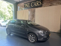 Fiat Punto Evo - 1.3 M-Jet Lounge CLIMA NAP onderhoudsboekjes
