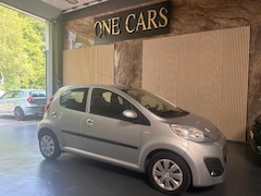 Peugeot 107 - 1.0 Active FACELIFT 30K NAP ONDERHOUDSBOEKJES AUTOMAAT AIRCO