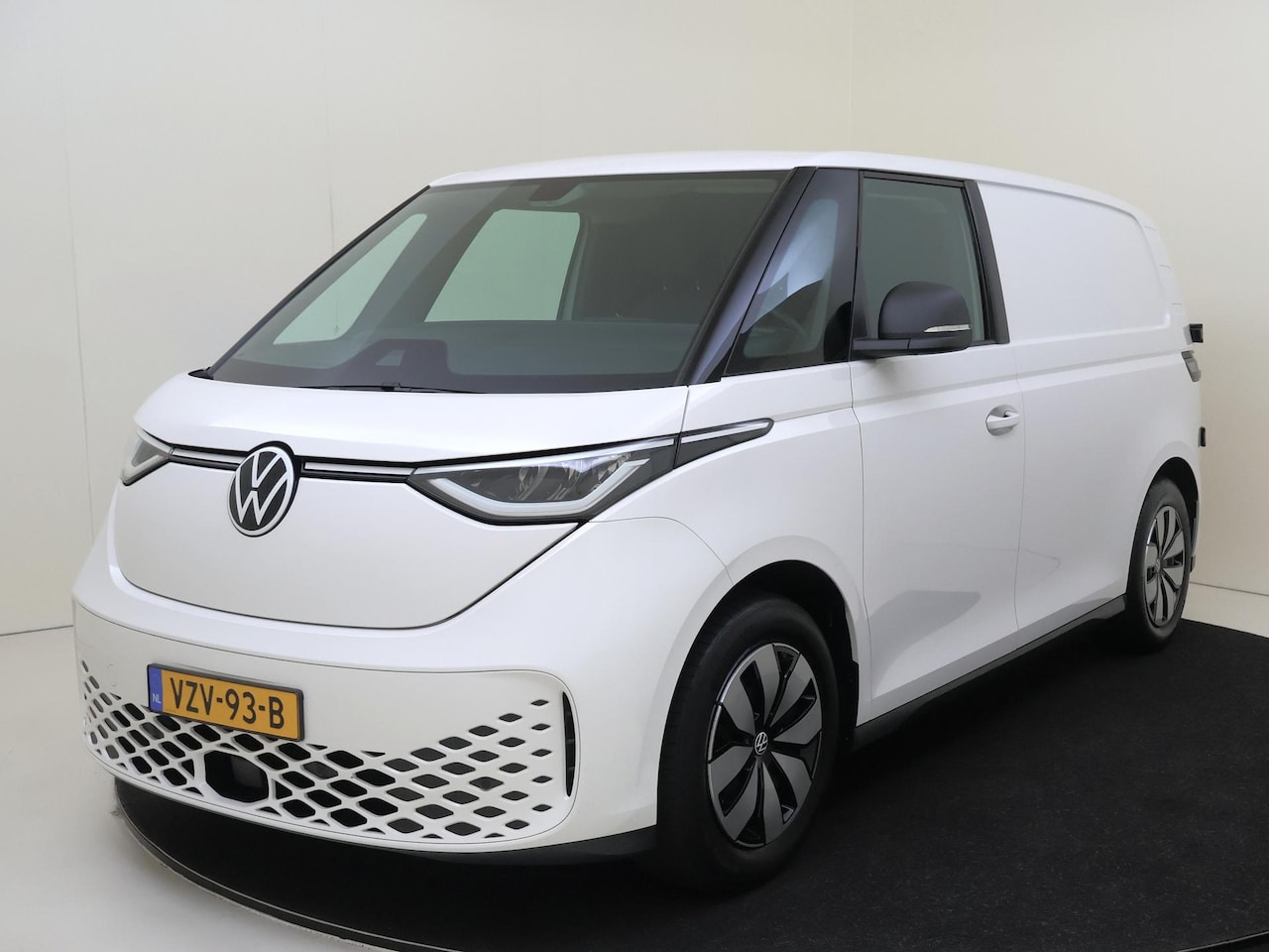Volkswagen ID. Buzz Cargo - Bedrijfswagens Elektromotor 150 kW (204 pk) | Achteruitrijcamera | Achterdeuren | Diefstal - AutoWereld.nl