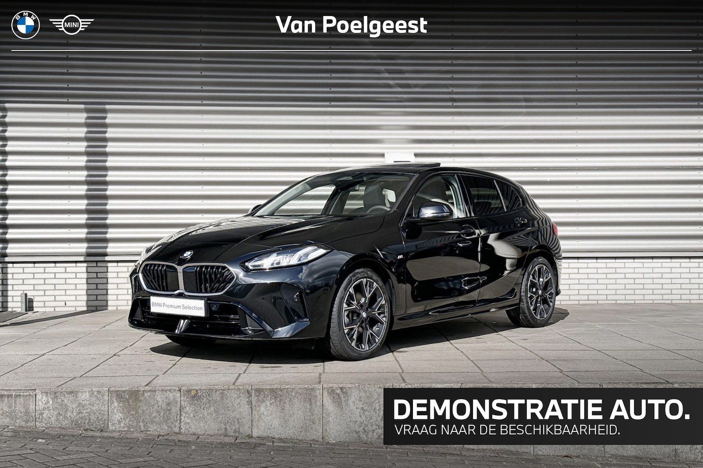 BMW 1-serie - 120 M Sport Design Edition / Glazen panoramadak / Elektrisch verwarmde voorstoelen - AutoWereld.nl