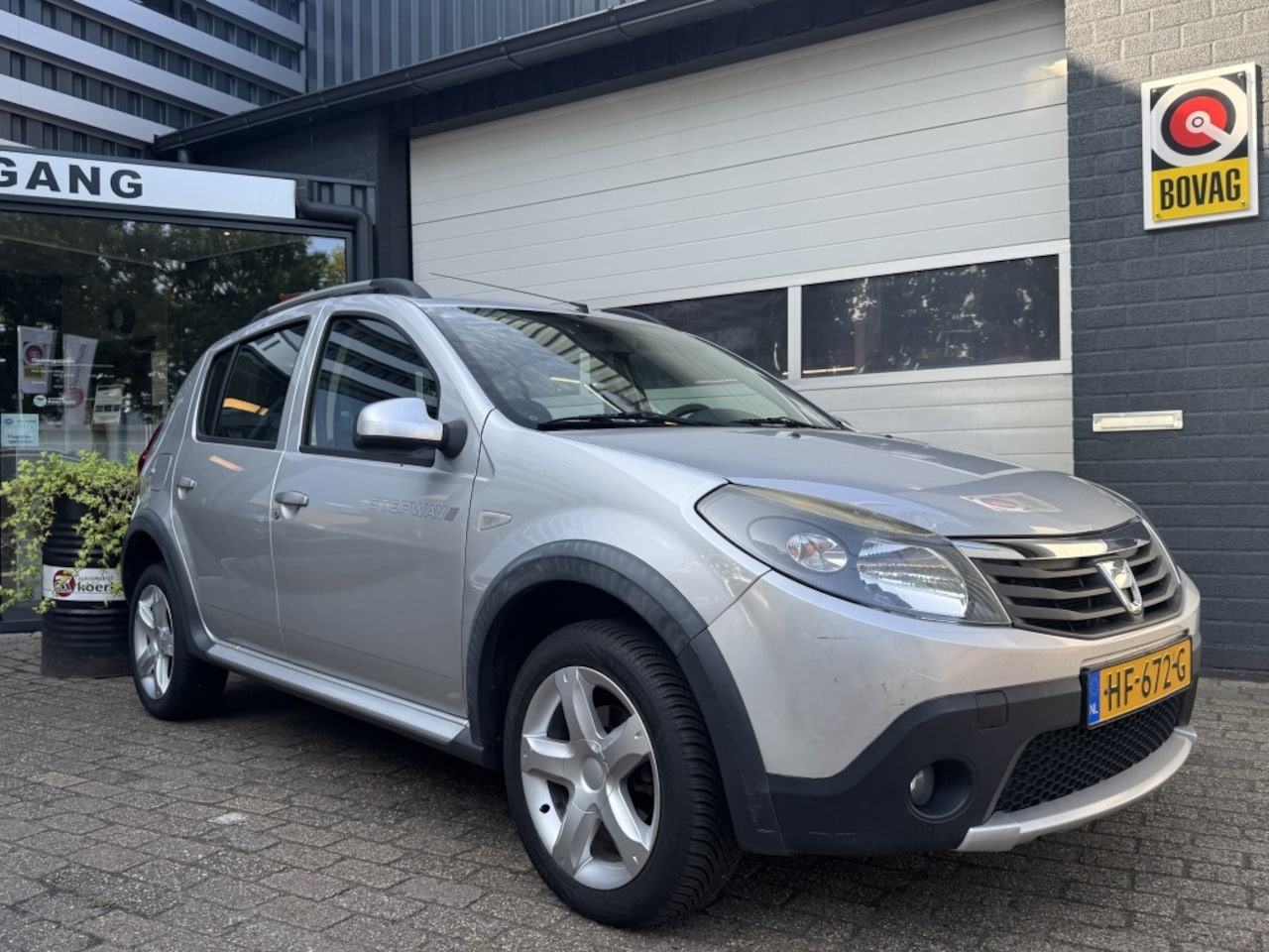 Dacia Sandero Stepway - 1.6 - AutoWereld.nl
