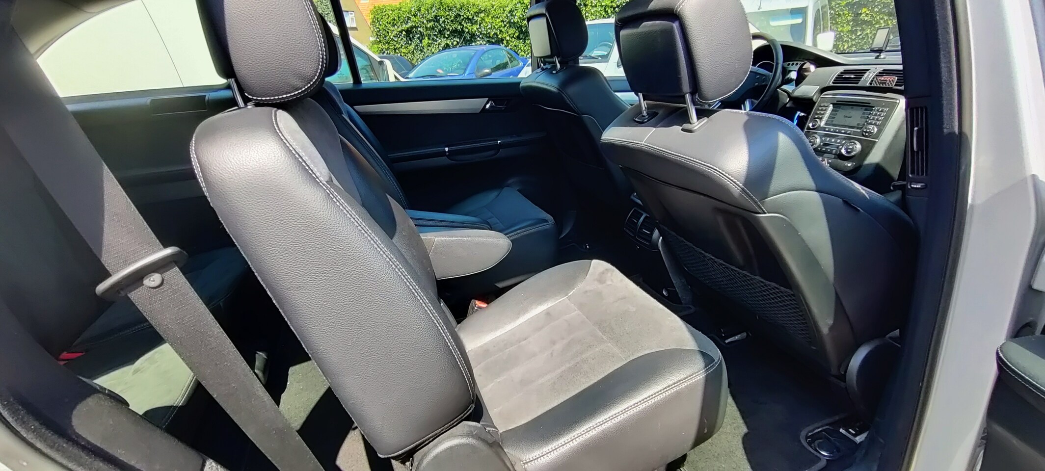 Mercedes-Benz R-klasse - 320 CDI Lang 4-Matic Boekjes aanwezig, afneembare trekhaak.