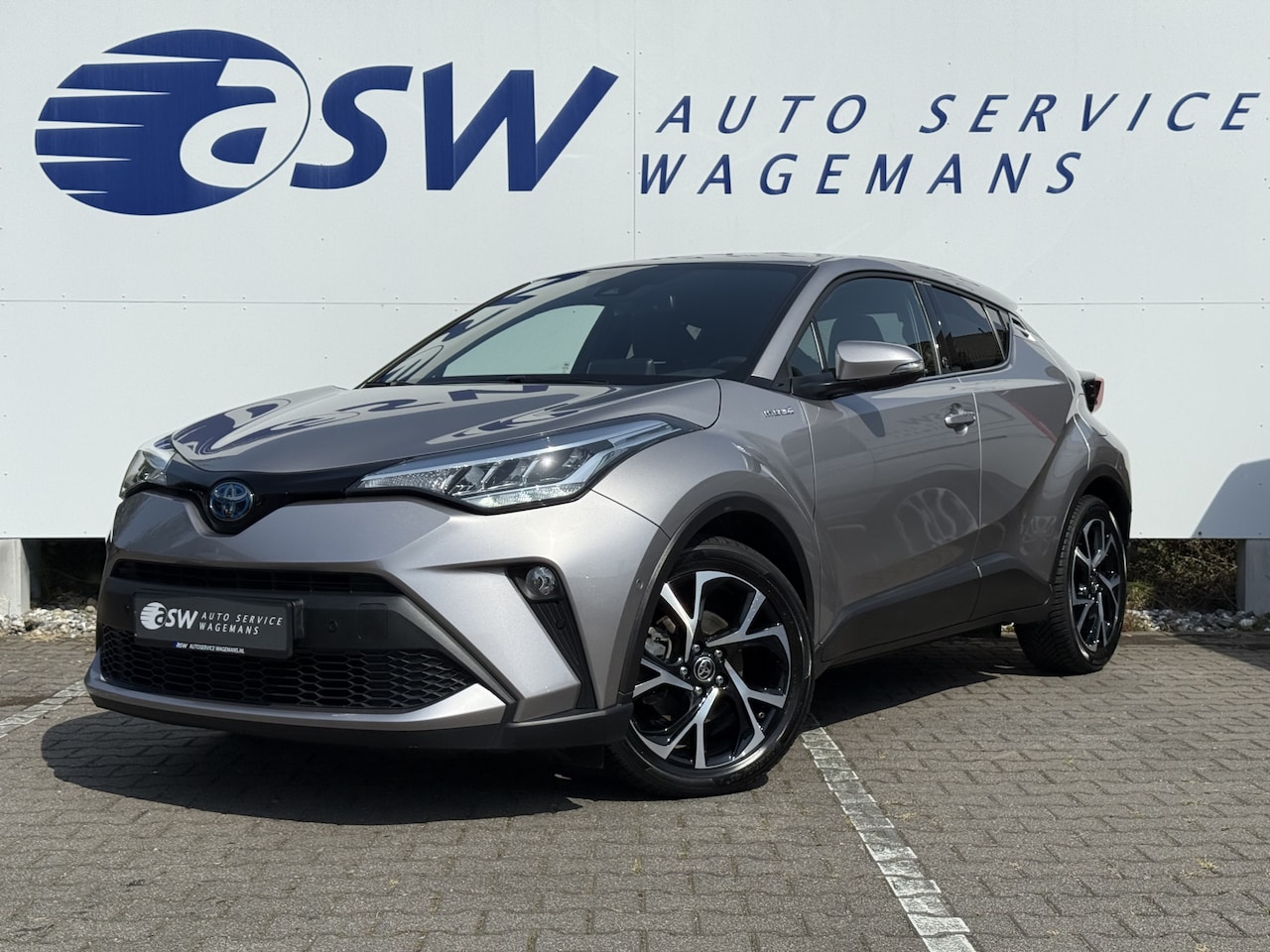 Toyota C-HR - 2.0 Hybrid Team D | CarPlay | Camera | ACC | Dodehoek | Keyless | 18 inch - AutoWereld.nl