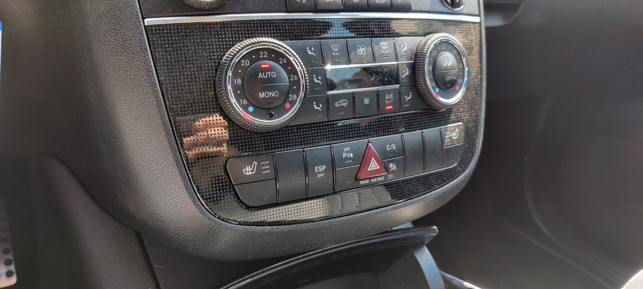 Mercedes-Benz R-klasse - 320 CDI Lang 4-Matic Boekjes aanwezig, afneembare trekhaak.