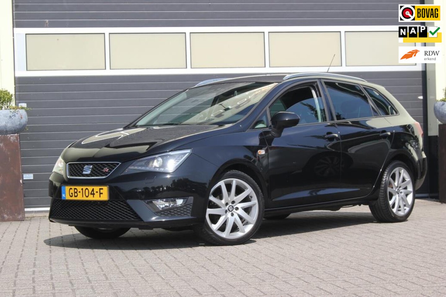 SEAT Ibiza ST - 1.2 TSI FR Dynamic Trekhaak 17inch - AutoWereld.nl