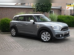 MINI Countryman - 2.0 Cooper S E ALL4 Chili 225 PK Dealer o.h Pano Camera LED PDC 17''