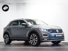 Volkswagen T-Roc - 1.5 TSI R-Line/Virtual/Trekhaak/Camera/19 inch
