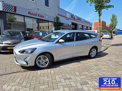 Ford Focus Wagon - 1.0 ECOBOOST TREND EDITION BUSINESS / Carplay / Airco /