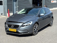 Volvo V40 - 2.0 T3 Dynamic Edition, Navigatie, PDC, Camera