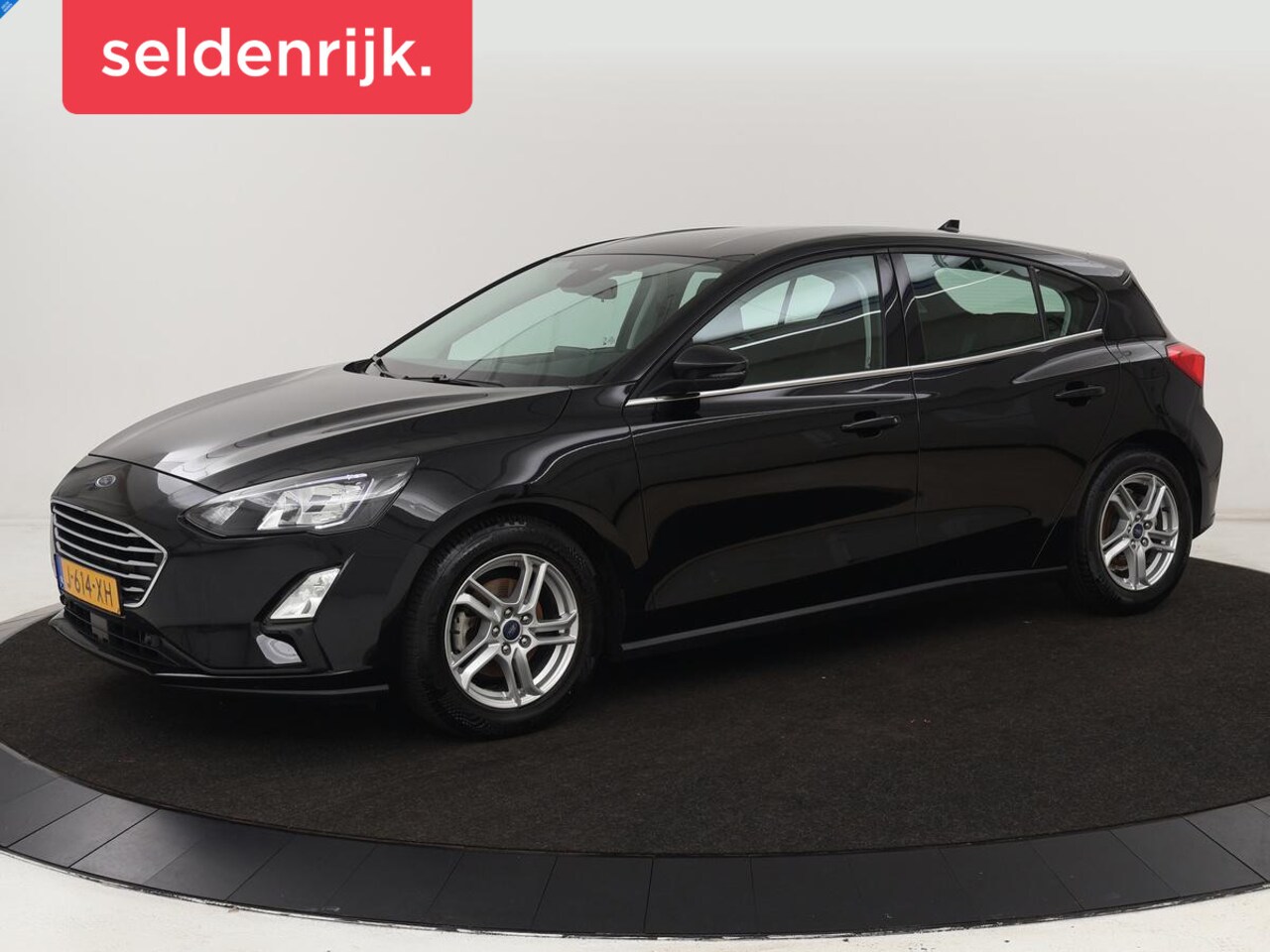 Ford Focus - 1.0 EcoBoost Hybrid Trend Edition | Camera | Carplay | Full LED | Navigatie | Airco | Crui - AutoWereld.nl