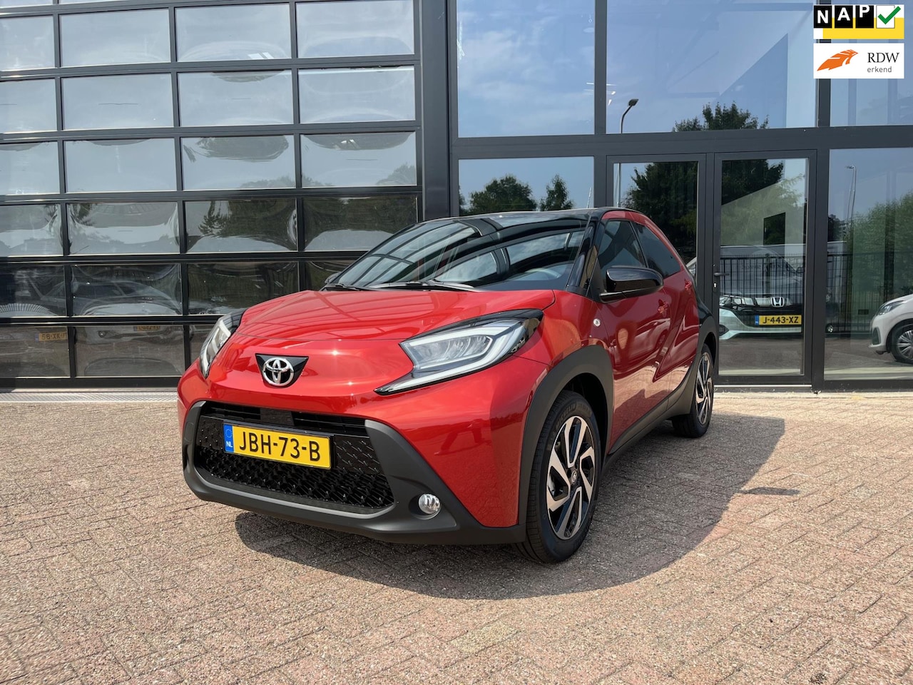 Toyota Aygo X - 1.0 VVT-i MT Pulse 1.0 VVT-i MT Pulse, Rijklaar,NIEUW ! - AutoWereld.nl