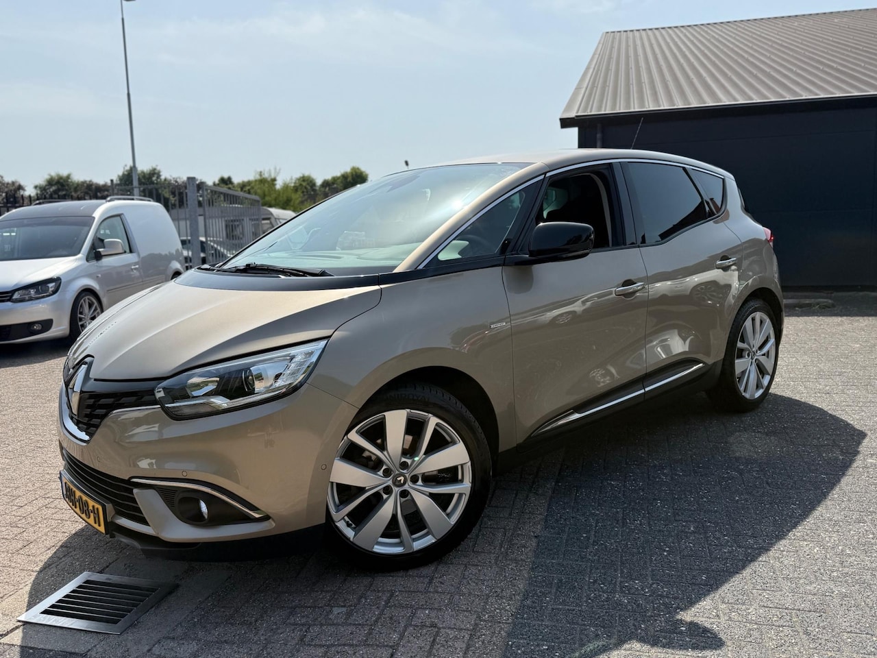 Renault Scénic - 1.3 TCe Limited 1.3 TCe Limited - AutoWereld.nl