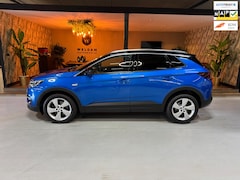 Opel Grandland X - 1.6 Turbo Ultimate Garantie Stoelventilatie StuurVW StoelVW Voor/Achter Dodehoek 360 Cruis