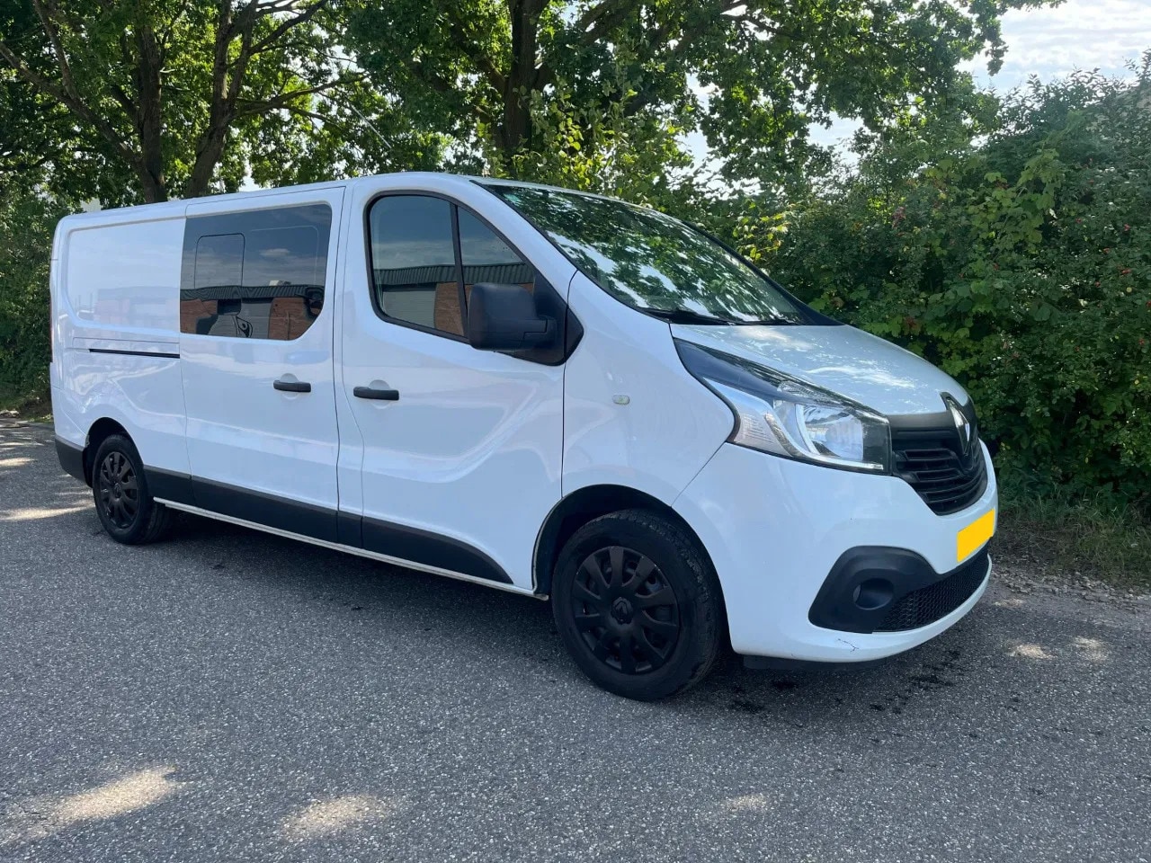 Renault Trafic - 1.6 dCi Lang * 125 pk * dubbele cabine * A/C * Navi - AutoWereld.nl
