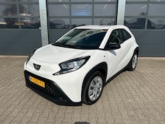 Toyota Aygo X - 1.0 VVT-i MT 72pk Play