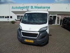 Peugeot Boxer - 330 2.0 BlueHDI L2H1 Pro 3 zitter
