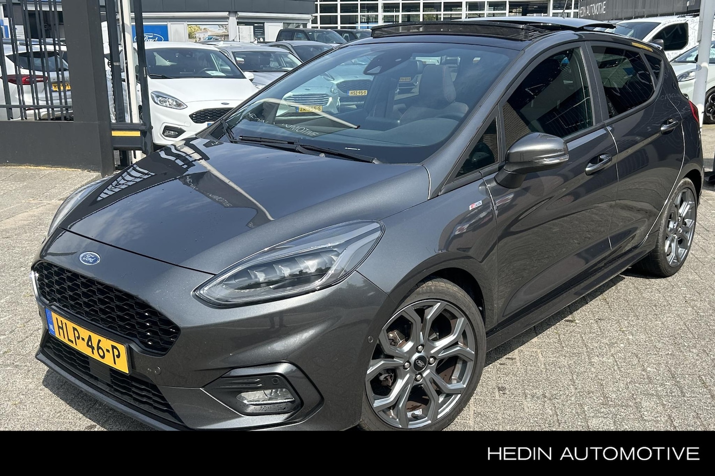 Ford Fiesta - 1.0 EcoBoost Hybrid ST Line X | 155 PK | Panoramadak | Full LED | Winter Pack | Driver Ass - AutoWereld.nl
