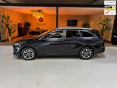 Kia Cee'd - Ceed 1.5 T-GDi DynamicPlusLine Garantie StuurVW StoelVW Camera Carplay Lane ACC Clima Navi
