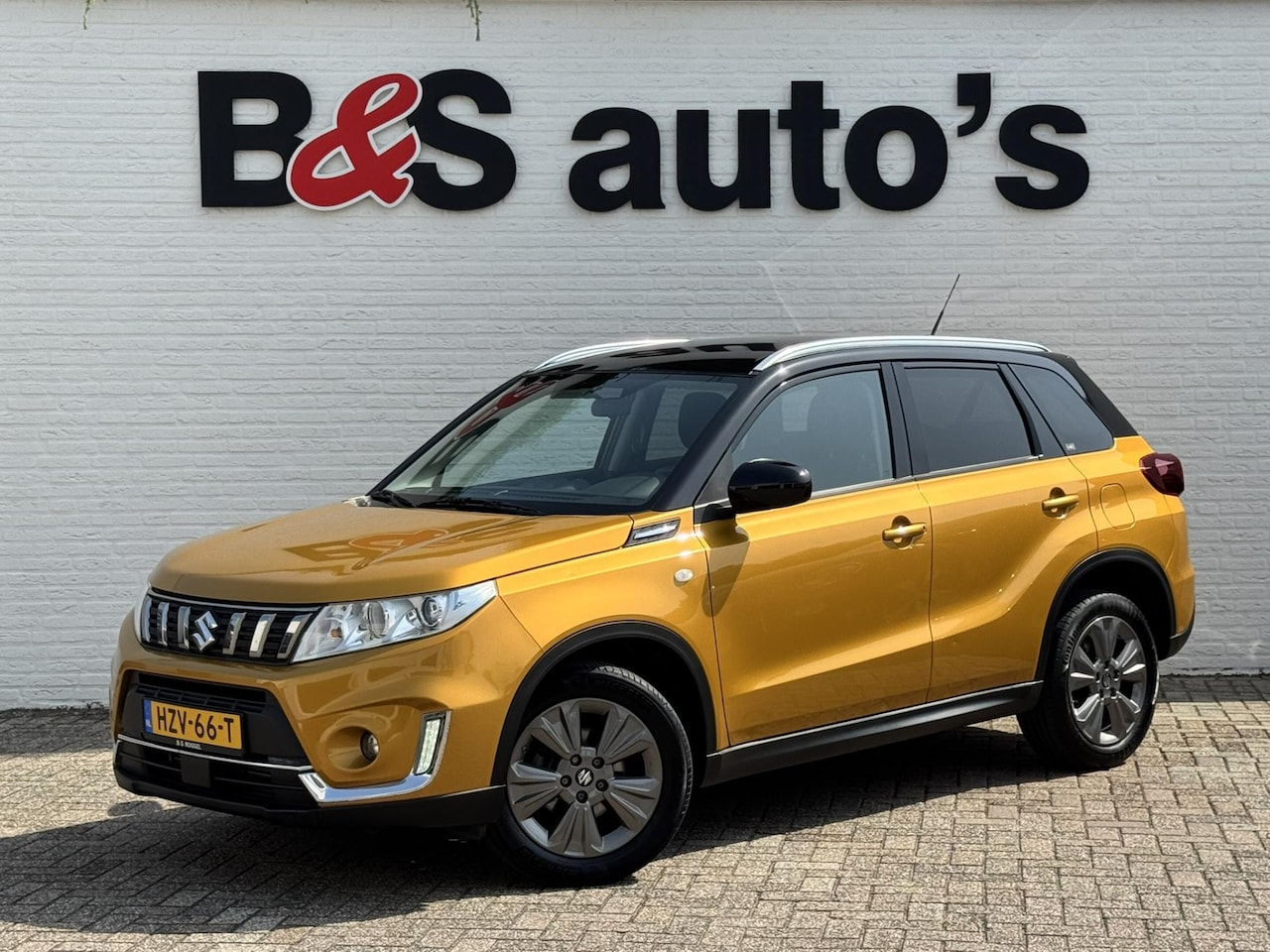Suzuki Vitara - 1.0 Boosterjet Select Cruise control Climate control Stoelverwarming DAB radio Navi Achter - AutoWereld.nl