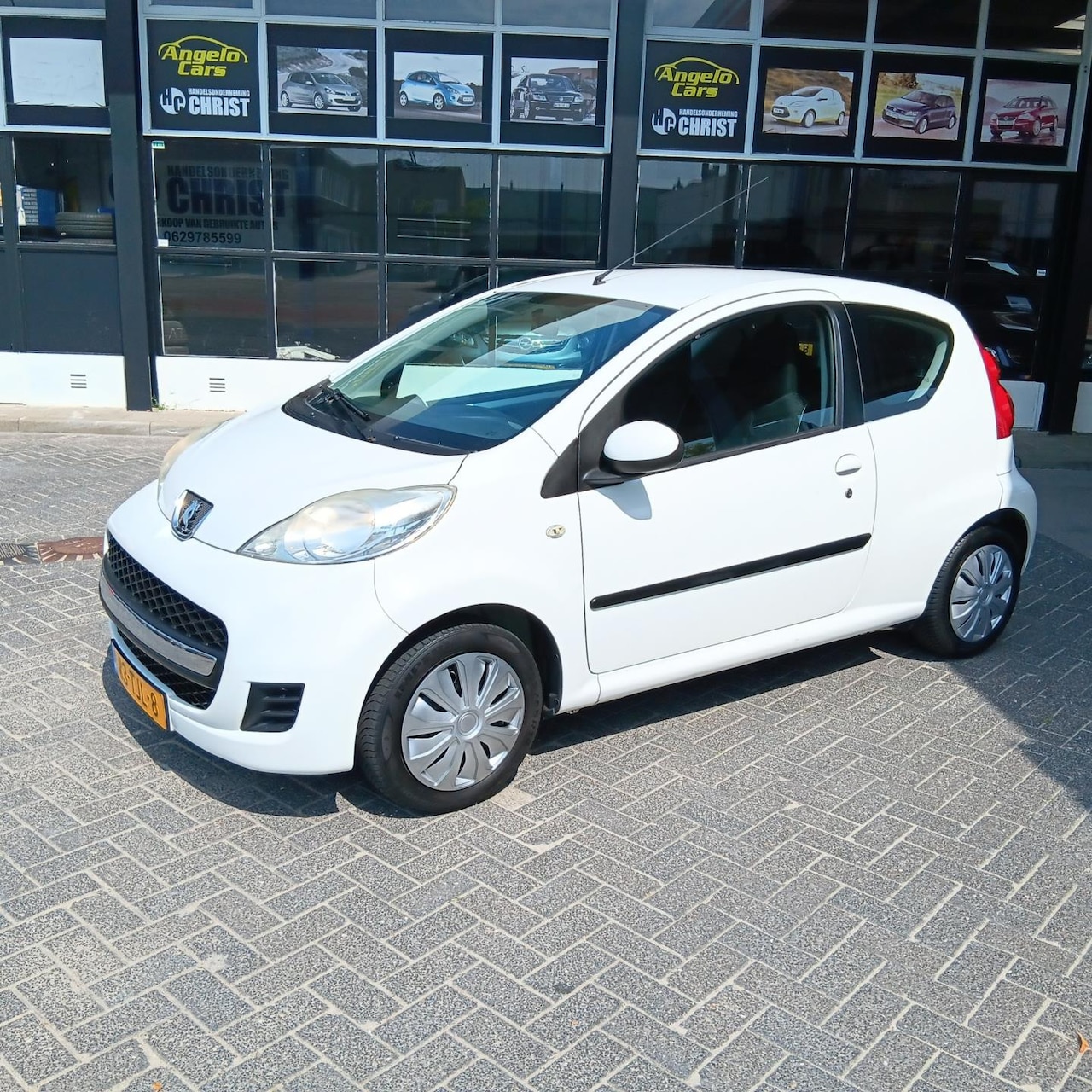 Peugeot 107 - 1.0-12V XS 1.0-12V XS - AutoWereld.nl