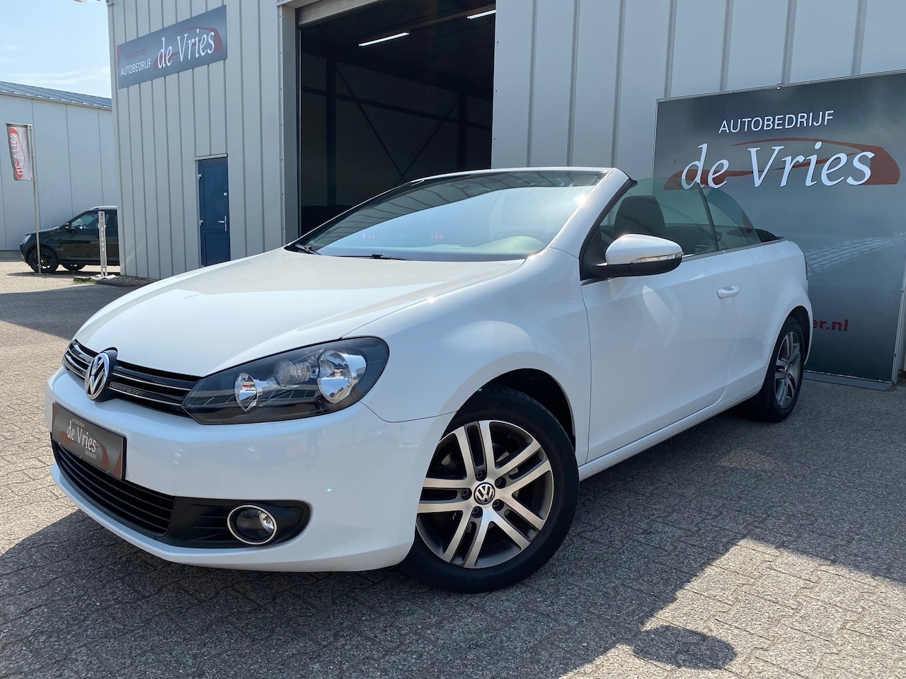 Volkswagen Golf Cabriolet - 1.2 TSI BlueMotion Airco / Elektr. kap - AutoWereld.nl