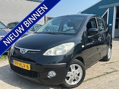 Hyundai i10 - 1.25i i-Catcher | Lees de tekst | Read the text
