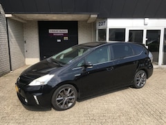 Toyota Prius Wagon - 1.8 Aspiration / 7 SEATS / READ TEXT / CAMERA / ROOF / HUD / CLIMATE