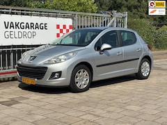 Peugeot 207 - 1.4 XR Nwe koppeling, distributieset, schokdempers achter, APK en een grote onderhoudsbeur