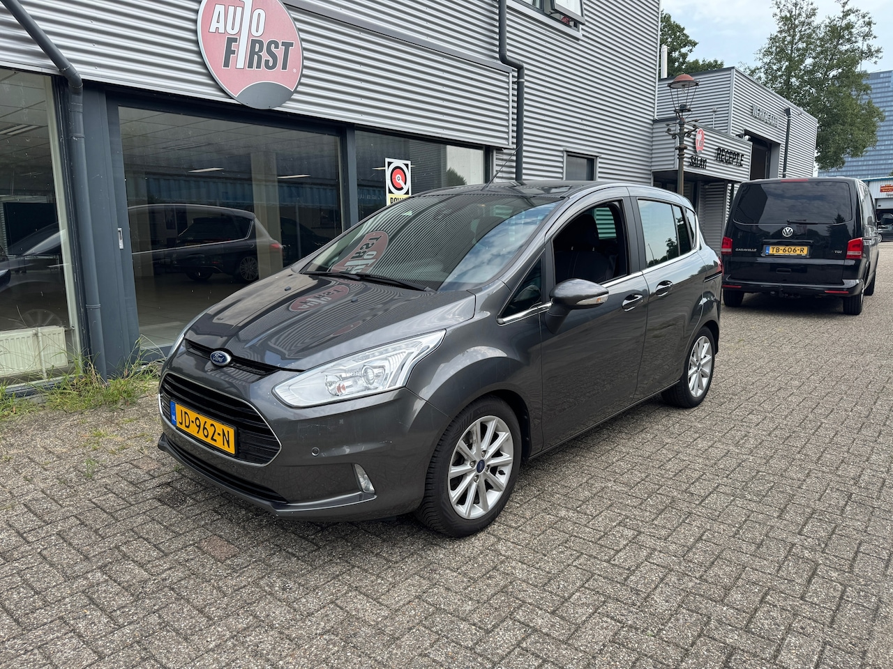 Ford B-Max - 1.0 EcoBoost Titanium / Navi / cruise controle / trekhaak/ airco acc - AutoWereld.nl