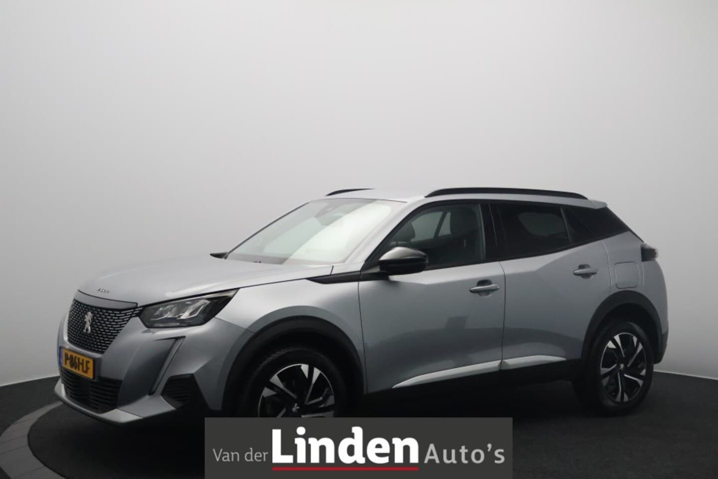Peugeot 2008 - 1.2 PureTech Allure Pack Camera |3D i-Cockpit | Carplay&Android - AutoWereld.nl