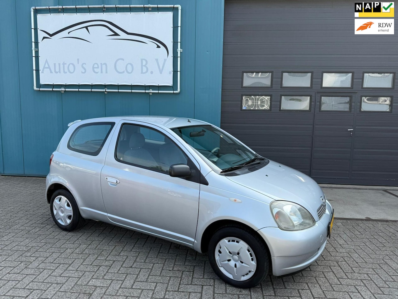 Toyota Yaris - 1.3-16V VVT-i Luna Airco 107204 km NL auto NAP Incl nw Apk 08-2026 - AutoWereld.nl