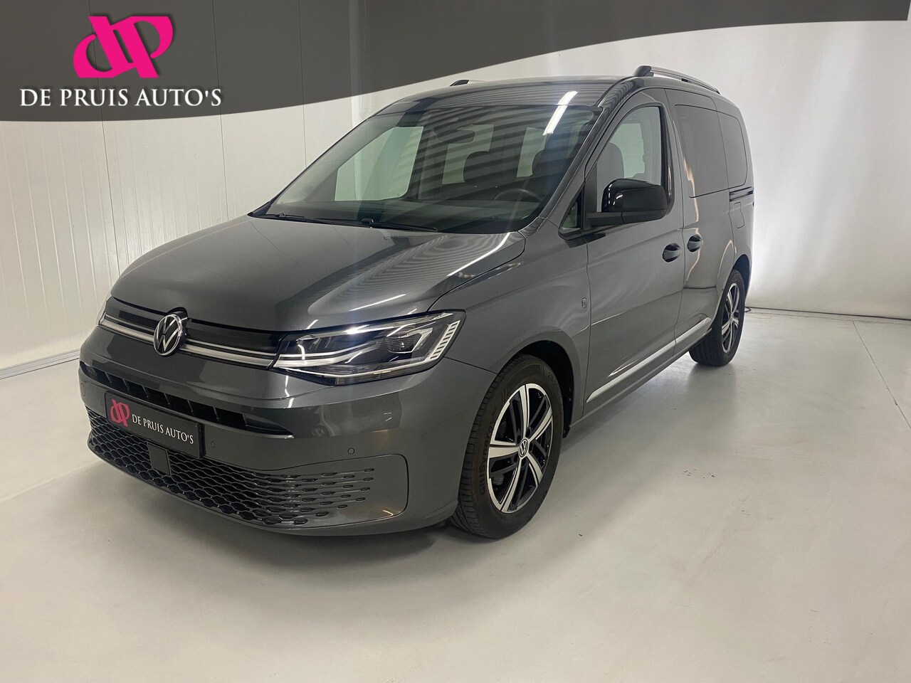 Volkswagen Caddy - 1.5 TSI 5p Style Led Koplampen Leer Alcantara ACC Dakrails  17 Inch - AutoWereld.nl