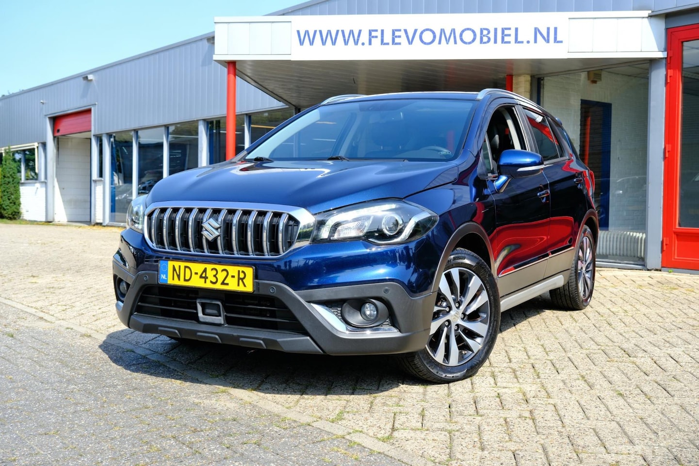 Suzuki S-Cross - 1.4 140pk Boosterjet High Executive Pano|Leder|Navi|Cam|Clima - AutoWereld.nl