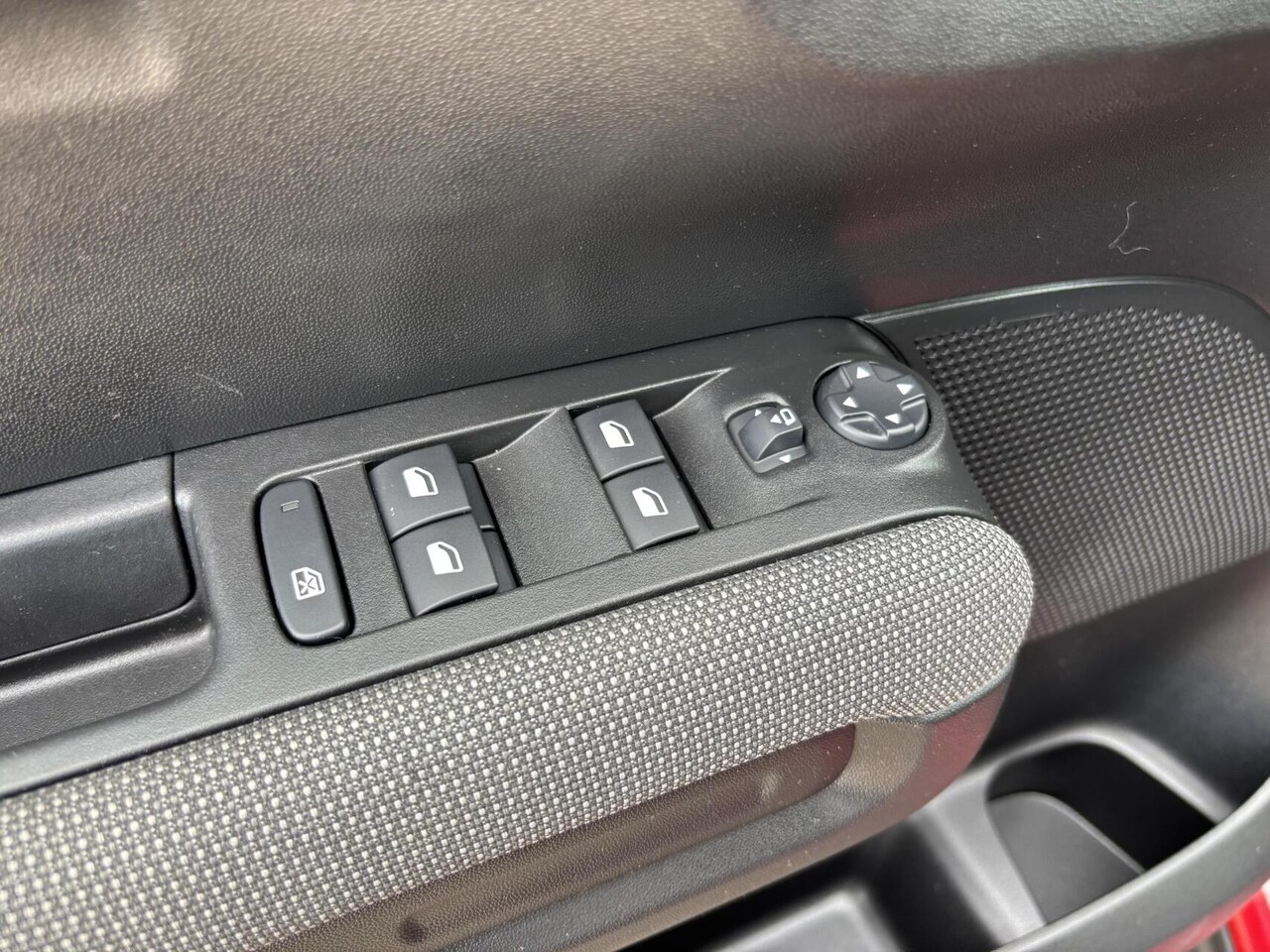 Citroën C3 Aircross - 1.2 Plus Airco/ AppleCarPlay/ AndroidAuto/ Cruise Control!!