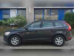 Volvo XC60 - 2.0T Momentum