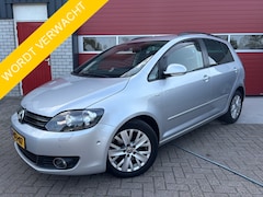 Volkswagen Golf Plus - 1.4 TSI Highline AUTOMAAT / TREKHAAK / CAMERA / STOELVERW / CARPLAY / PDC / CLIMA / CRUISE